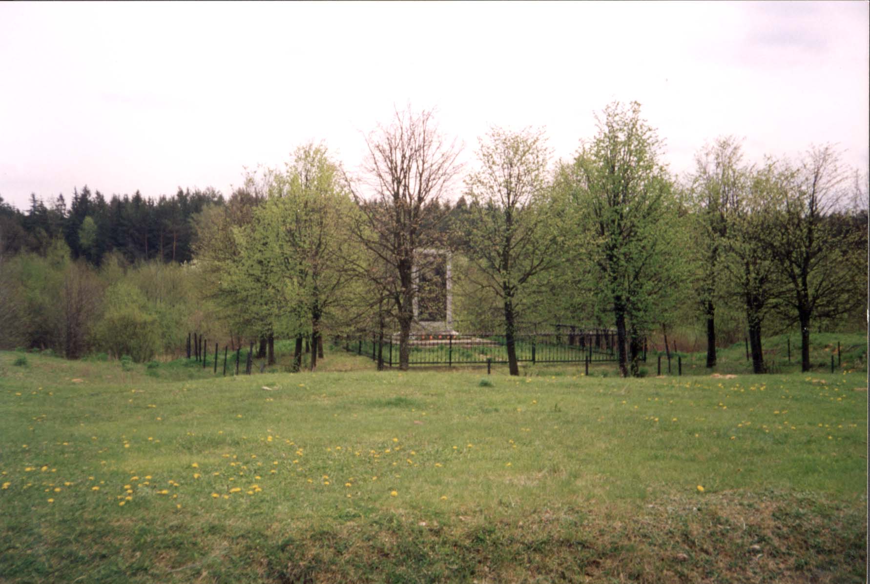 Memorial at the Starozheviza River murder site